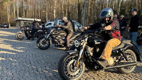 CHIŃSKA BENDA W HOTEL- RESTAURACJA SPICHLERZ