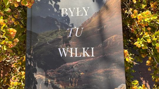 KIEDYŚ TU BYŁY WILKI CHARLOTTE MCCONAGHY- PREMIERA 6 MAJA 2026