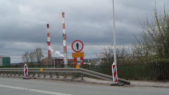 M YSZKÓW. NAPRAWY JUŻ NIE WYSTARCZĄ. WIADUKT DO ROZBIÓRKI. TRZEBA POSFAWIĆ NOWY