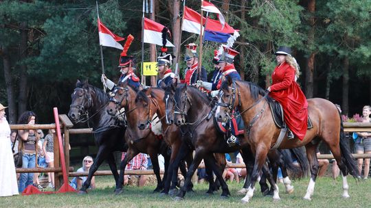 MIŁOŚNICY KONI I DOBREJ MUZYKI ZNÓW ZAWITALI DO GNIAZDOWA
