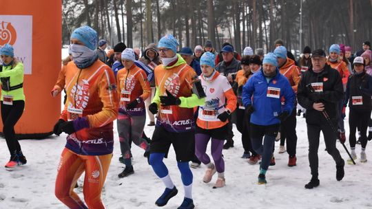 MYSZKÓW. BIEG PO ZDROWIE NA DOTYKU JURY Z WIELKĄ ORKIESTRĄ ŚWIĄTECZNEJ POMOCY ZDJĘCIA