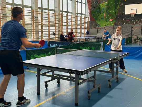 ARTUR NAWROT ZWYCIĘZCĄ DRUGIEJ RUNDY ARTUR NAWROT ZWYCIĘZCĄ DRUGIEJ RUNDY