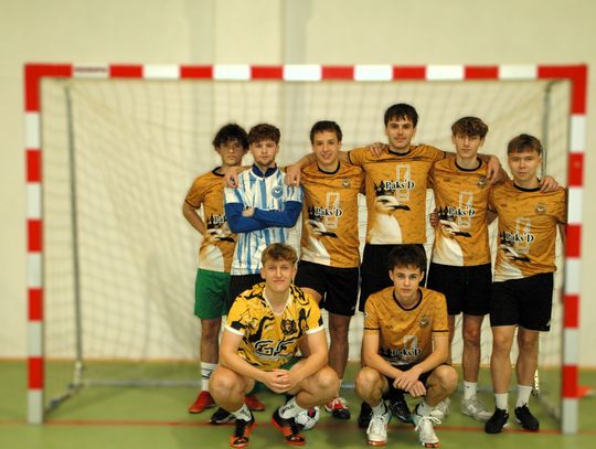 BEZ ZMIAN NA POZYCJI LIDERA