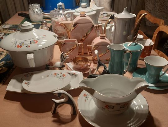 Ceramika Cmielów. Wystawa w MDK Ceramika Cmielów. Wystawa w MDK