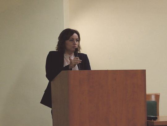 CIĄG DALSZY KONTROWERSJI ZWIĄZANYCH ZE ZWOLNIENIEM RADNEJ