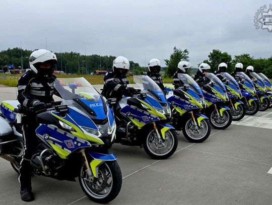 Ćwiczenia Motocyklowej Asysty Honorowej Ćwiczenia Motocyklowej Asysty Honorowej