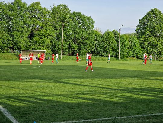 CZERWONA KARTKA DLA TROJAKA ODMIENIŁA LOSY SPOTKANIA