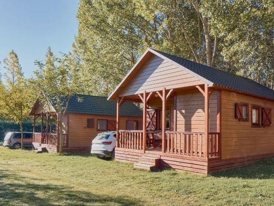 Domki letniskowe jako źródło dochodu i bezpieczna lokata kapitału