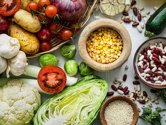 INSULINOOPORNOŚĆ TO NIE CHOROBA, ALE SYGNAŁ OSTRZEGAWCZY. DIETA I RUCH SĄ WAŻNIEJSZE NIŻ SUPLEMENTY INSULINOOPORNOŚĆ TO NIE CHOROBA, ALE SYGNAŁ OSTRZEGAWCZY. DIETA I RUCH SĄ WAŻNIEJSZE NIŻ SUPLEMENTY