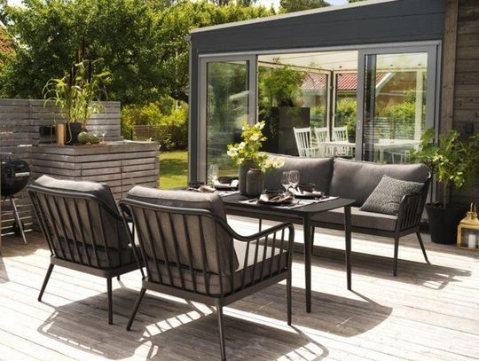 Jak dopasować stylowe meble na taras w 3 prostych krokach?