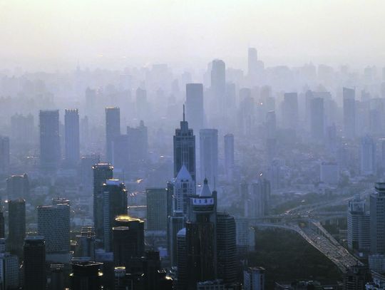 Koronawirus: Europa oddycha, Chiny znów palą węglem na potęgę