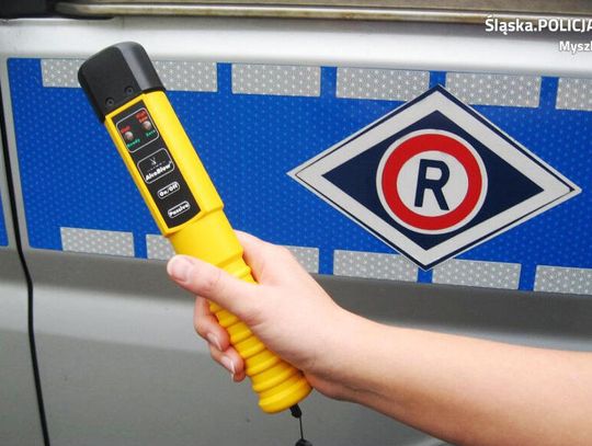 Mając dwa i pół promila kierowała samochodem