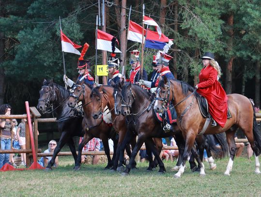 MIŁOŚNICY KONI I DOBREJ MUZYKI ZNÓW ZAWITALI DO GNIAZDOWA