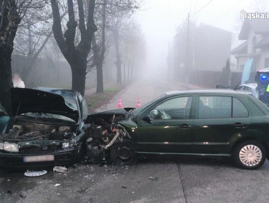 MŁODA KOBIETA BEZ UPRAWNIEŃ SPOWODOWAŁA KOLIZJĘ