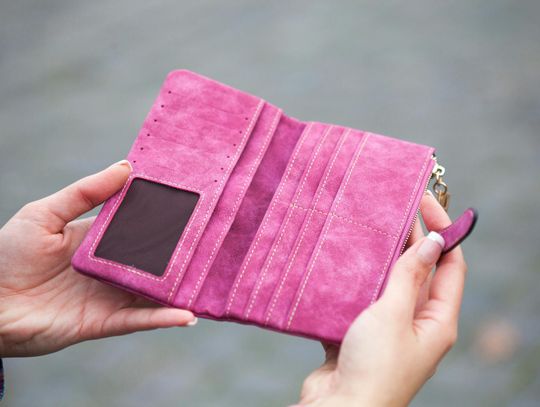 Odkryj Elegancję i Funkcjonalność z Portfelami Anekke