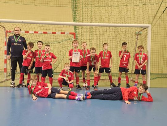 ORLIKI WARTY PORAJ TUŻ ZA PODIUM W TURNIEJU KONOPISKA CUP ORLIKI WARTY PORAJ TUŻ ZA PODIUM W TURNIEJU KONOPISKA CUP