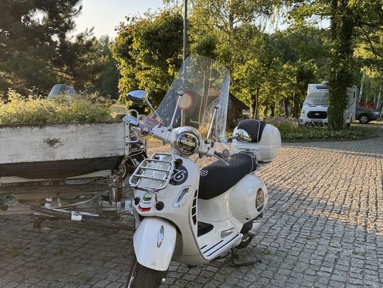 POKAZ VESPY I PARADA W SOBOTĘ NA RYNKU W OLSZTYNIE POKAZ VESPY I PARADA W SOBOTĘ NA RYNKU W OLSZTYNIE