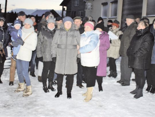 PORĘBA: MIESZKAŃCY NIE CHCĄ MASZTU!