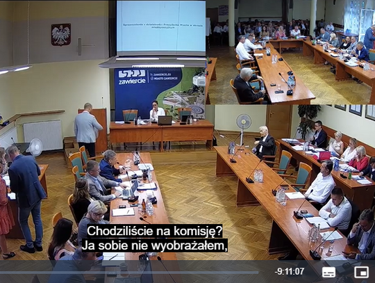 Prezydent Konarski znowu unika sesji, Ale nie facebooka