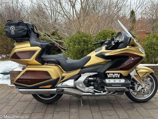 Skrzydło dostało bagażnik na kufer. Postawiliśmy na sprawdzoną firmę Skrzydło dostało bagażnik na kufer. Postawiliśmy na sprawdzoną firmę