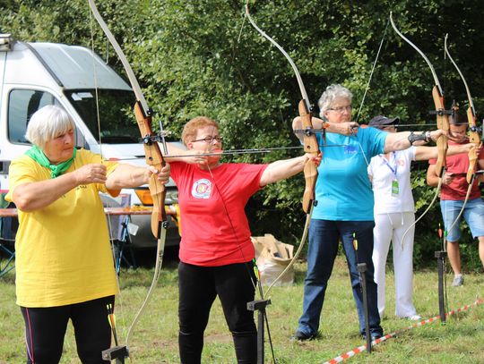 Sport nie ma wieku – XVII Olimpiada „Trzeci Wiek na Start” w Łazach Sport nie ma wieku – XVII Olimpiada „Trzeci Wiek na Start” w Łazach