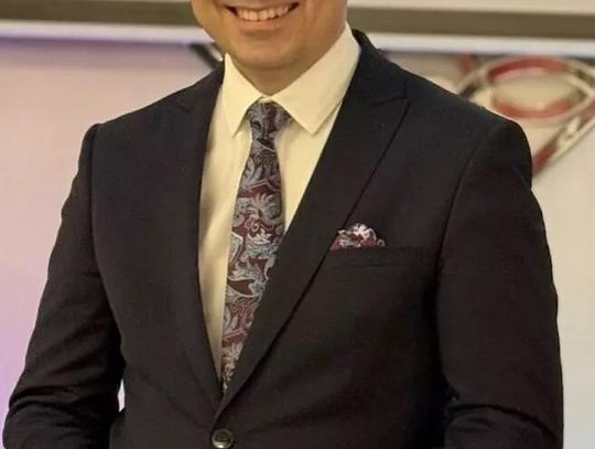 Starosta z PiS zarabia więcej niż to wynika  z uchwał. Nawet 20 tysięcy więcej