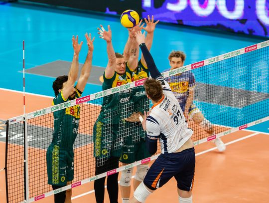 SZÓSTE Z RZĘDU ZWYCIĘSTWO BEZ STRATY SETA