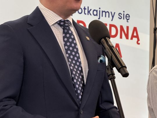 SZYMON HOŁOWNIA ODWIEDZI ZAWIERCIE SZYMON HOŁOWNIA ODWIEDZI ZAWIERCIE
