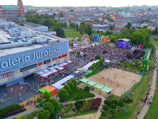 Tribbs, KaeN i Verba zagrają w Częstochowie. Przed nami pierwsza odsłona Jurajska Summer Festival Tribbs, KaeN i Verba zagrają w Częstochowie. Przed nami pierwsza odsłona Jurajska Summer Festival