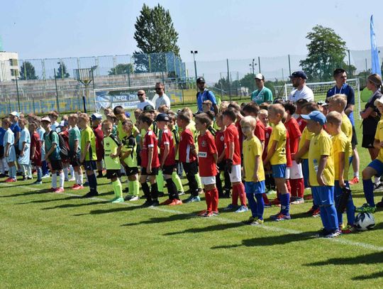 WARTA PORAJ NA TURNIEJU ESBANK CUP WARTA PORAJ NA TURNIEJU ESBANK CUP