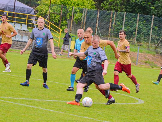 WARTA PORAJ PEWNA AWANSU NA KOLEJKĘ PRZED KOŃCEM ROZGRYWEK WARTA PORAJ PEWNA AWANSU NA KOLEJKĘ PRZED KOŃCEM ROZGRYWEK