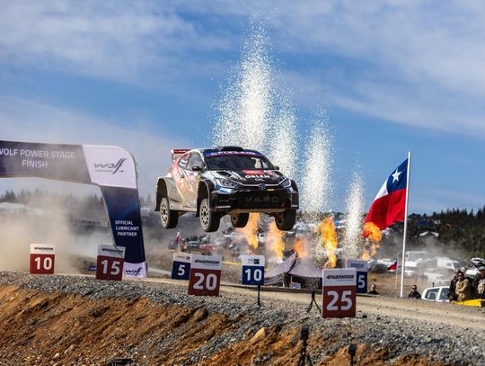 Wieczorne show w Katowicach z Kajetanem Kajetanowiczem