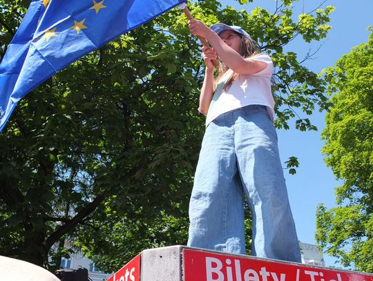 Z MYSZKOWA I ZAWIERCIA PONAD 300 OSÓB NA MARSZU WOLNOŚCI!