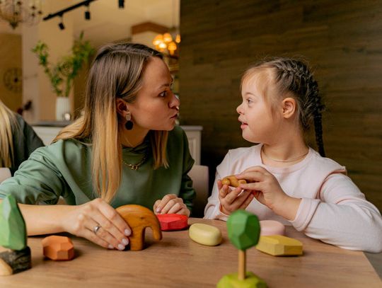 Zajęcia SI, na czym polega terapia zmysłów? Zajęcia SI, na czym polega terapia zmysłów?
