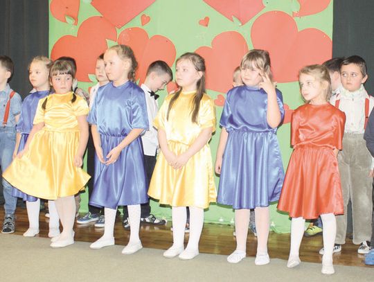 ZATAŃCZYLI DLA BABĆ I DZIADZIUSIÓW