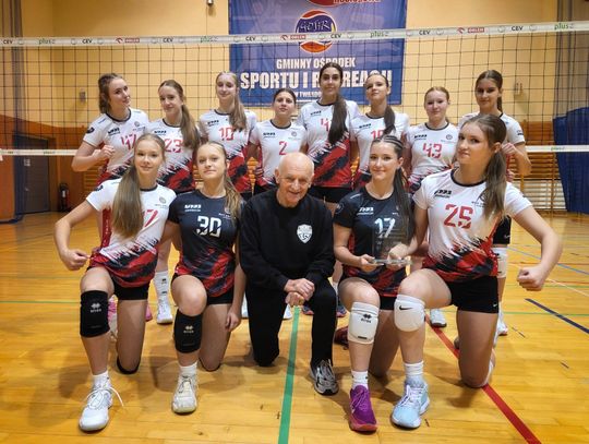 ZŁOTO DLA MKS-U DWÓJKI ZAWIERCIE ZŁOTO DLA MKS-U DWÓJKI ZAWIERCIE