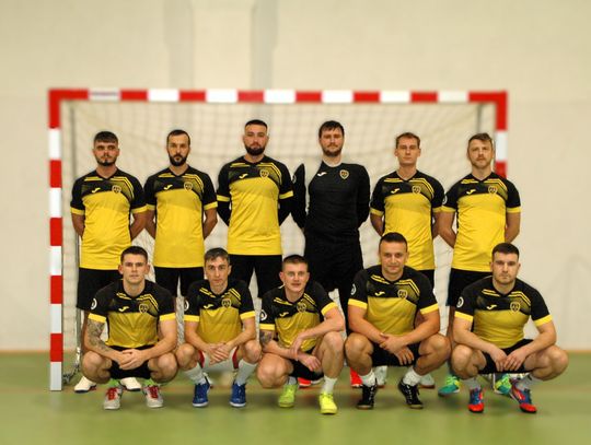 ZMIANA NA POZYCJI LIDERA ZMIANA NA POZYCJI LIDERA