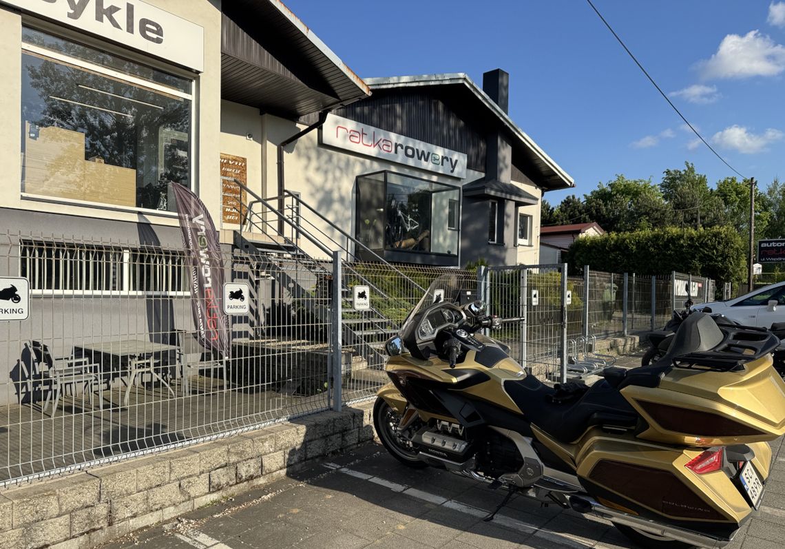 Atmosfera i dobór indywidualny kasku. Tylko Ratka Motocykle! Atmosfera i dobór indywidualny kasku. Tylko Ratka Motocykle!