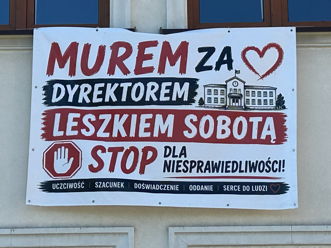 BĘDZIE GORĄCO. SZKOŁA W PILICY BRONI DYREKTORA BĘDZIE GORĄCO. SZKOŁA W PILICY BRONI DYREKTORA