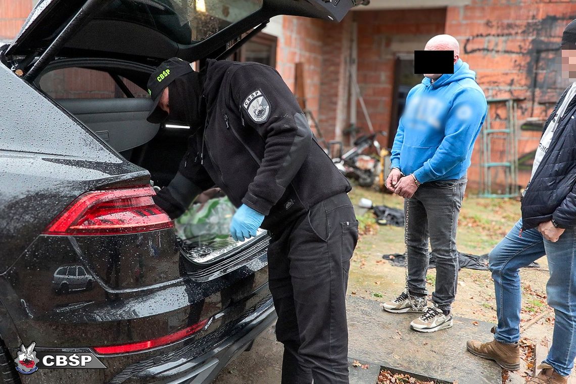 BRUTALNIE WYMUSZALI ZWROT DŁUGÓW. GRUPA DZIAŁAŁA W CZĘSTOCHOWIE I INNYCH MIEJSCOWOSCIACH W KRAJU BRUTALNIE WYMUSZALI ZWROT DŁUGÓW. GRUPA DZIAŁAŁA W CZĘSTOCHOWIE I INNYCH MIEJSCOWOSCIACH W KRAJU