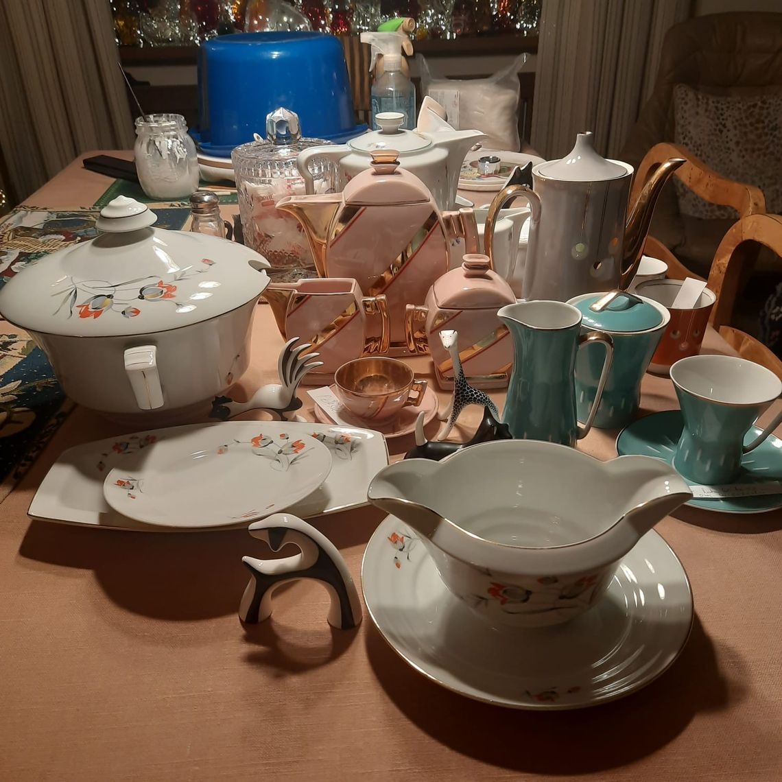 Ceramika Cmielów. Wystawa w MDK Ceramika Cmielów. Wystawa w MDK