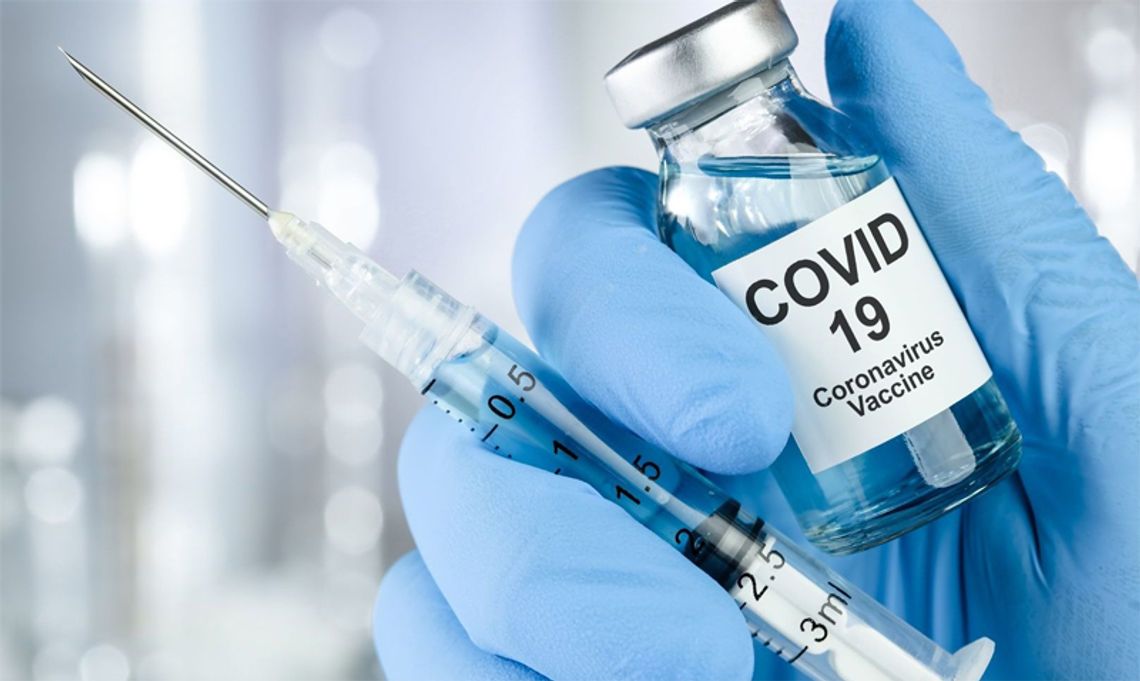 Czeka nas wzrost liczby chorych na COVID-19, szczególnie objawowych. Nowe warianty omikrona są groźniejsze