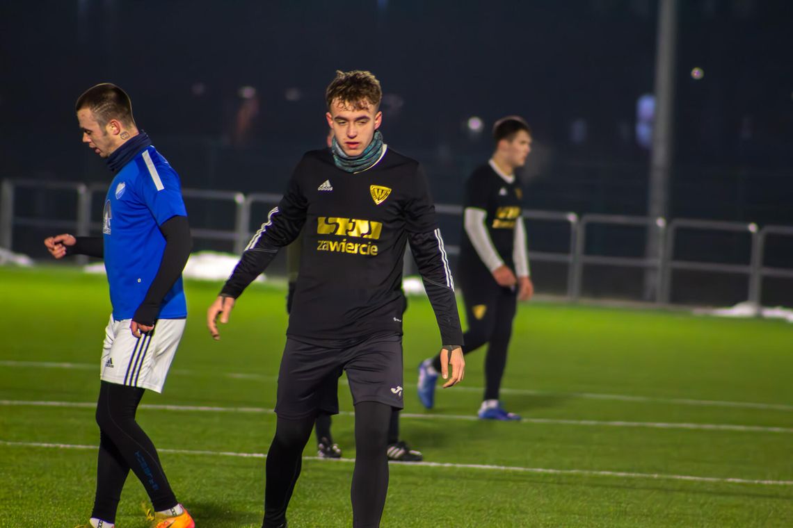 CZTERNAŚCIE STRACONYCH BRAMEK W DWÓCH PIERWSZYCH SPARINGACH