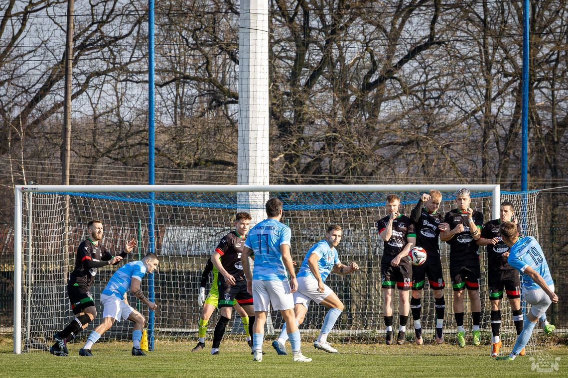 DWIE BRAMKI MICHAŁA HORNIKA NIE WYSTARCZYŁO