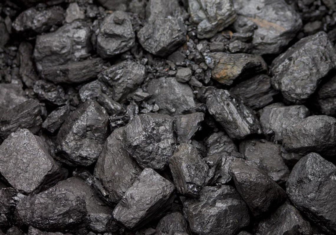 IGSPW o cenach węgla: NA SKŁADACH JEST 80% MNIEJ WĘGLA. A W CENIE KAŻDEJ TONY 600 ZŁ TO PODATEK VAT!