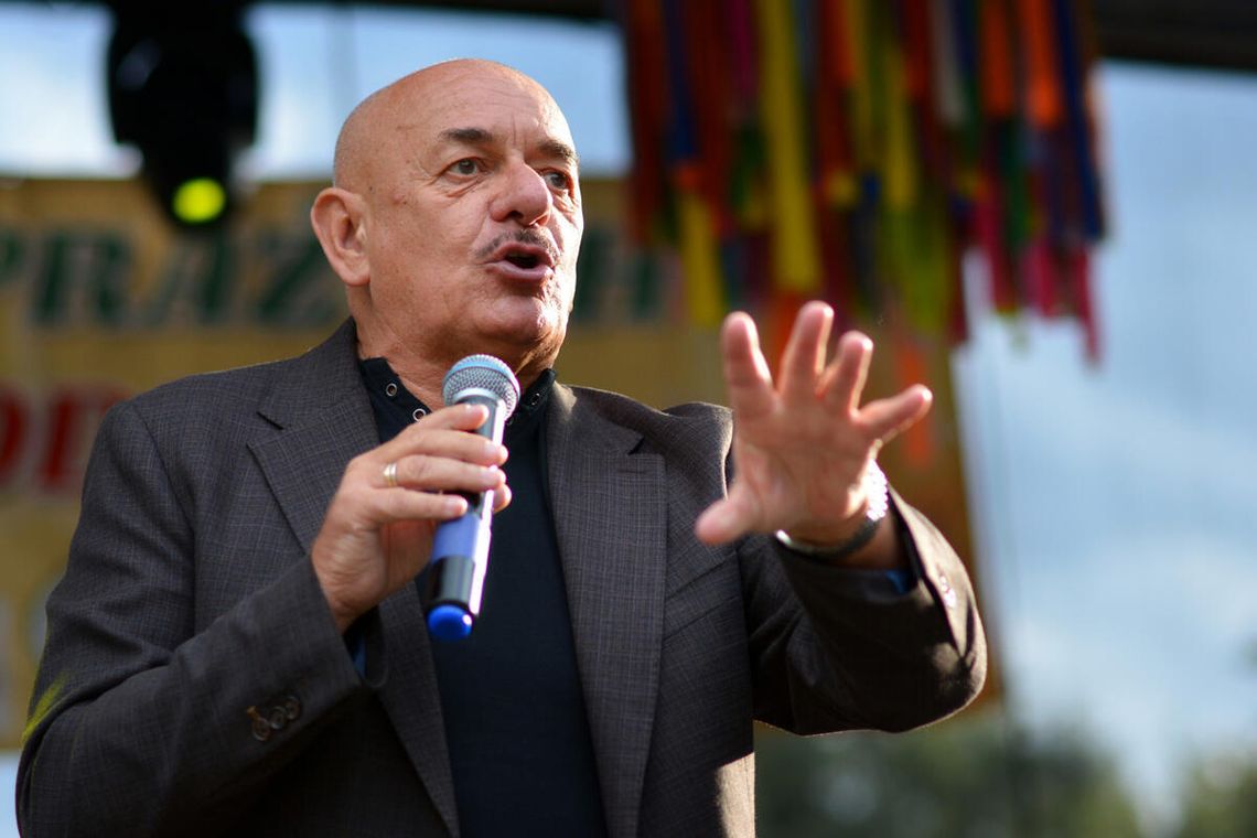 IV CHOROŃSKIE PRAŻUCHY I XI ŚWIĘTO MIODU IV CHOROŃSKIE PRAŻUCHY I XI ŚWIĘTO MIODU