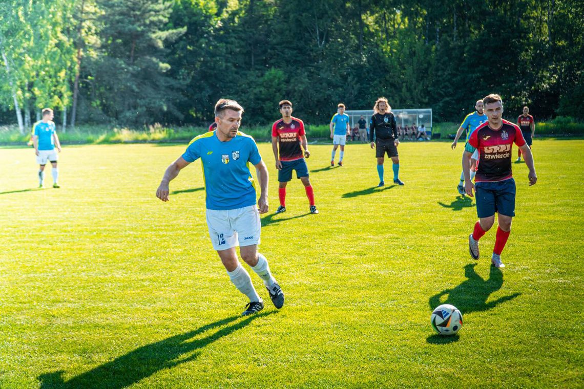 LOSY AWANSU WAŻYŁY SIĘ DO OSTATNIEJ KOLEJKI LOSY AWANSU WAŻYŁY SIĘ DO OSTATNIEJ KOLEJKI