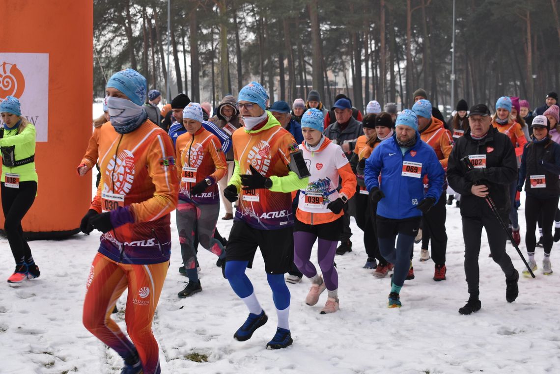 MYSZKÓW. BIEG PO ZDROWIE NA DOTYKU JURY Z WIELKĄ ORKIESTRĄ ŚWIĄTECZNEJ POMOCY ZDJĘCIA MYSZKÓW. BIEG PO ZDROWIE NA DOTYKU JURY Z WIELKĄ ORKIESTRĄ ŚWIĄTECZNEJ POMOCY ZDJĘCIA