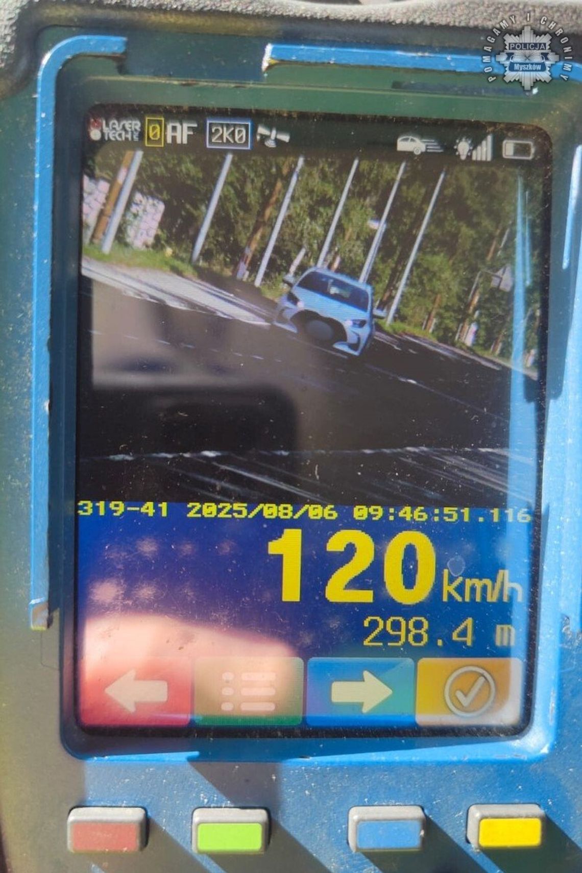 MYSZKÓW. PĘDZIŁ JAK SZALONY. 120 KILOMETRÓW NA GODZINĘ W TERENIE ZABUDOWANYM