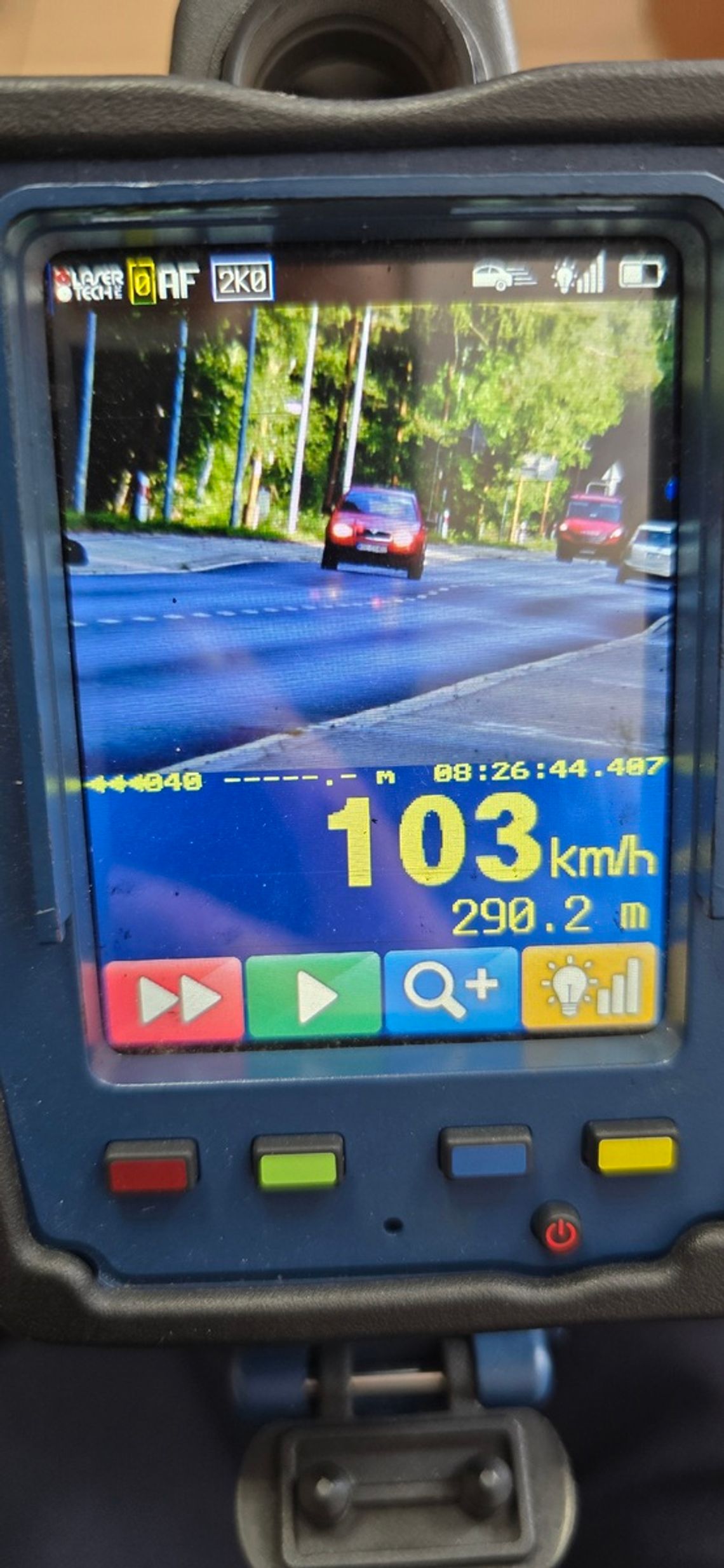 MYSZKÓW. PĘDZIŁ JAK SZALONY PONAD 100 KM NA GODZINĘ W TERENIE ZABUDOWANYM